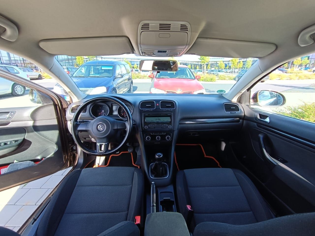 Volkswagen Golf VI 2011 авто из Германии в пути