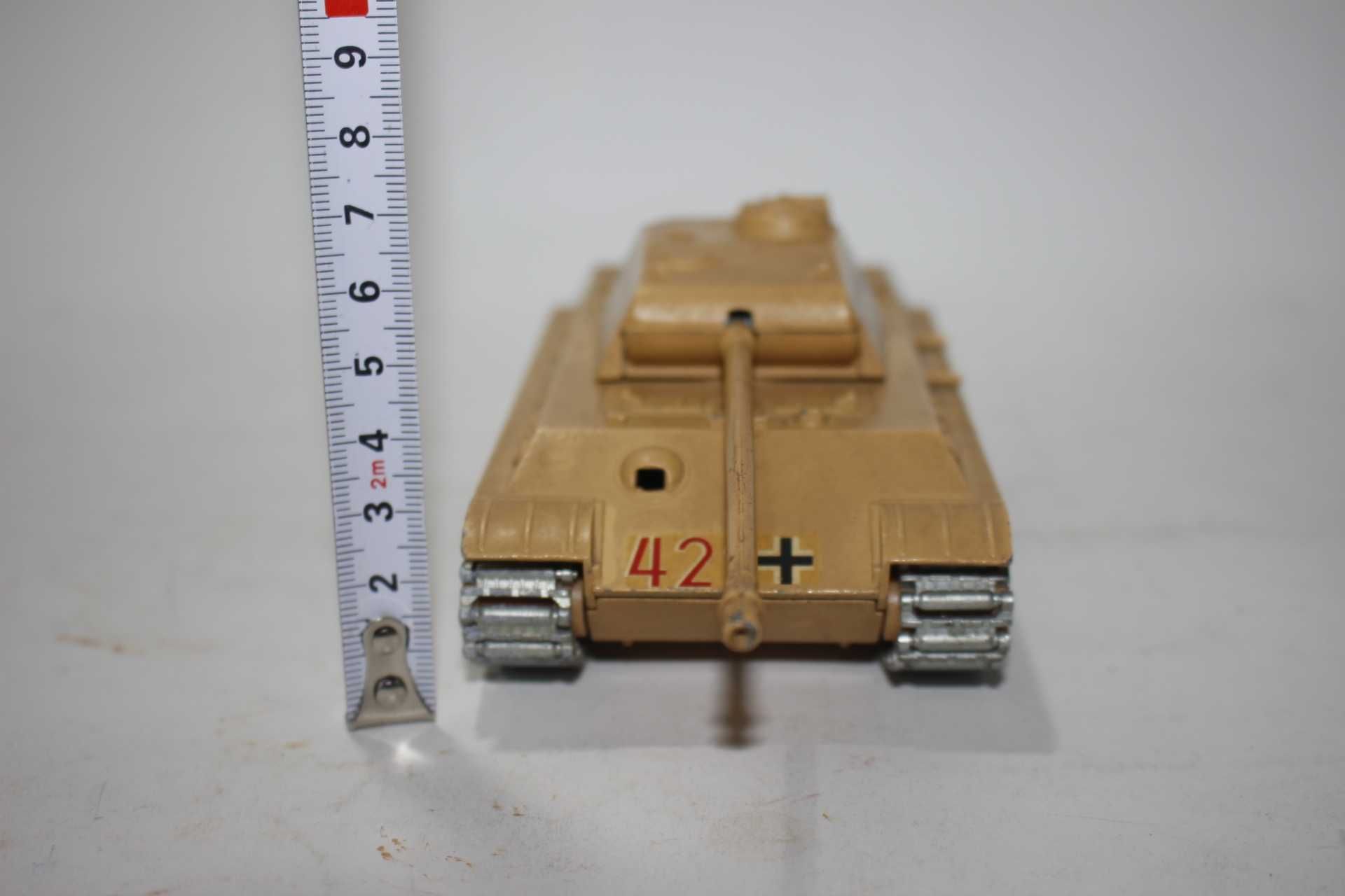 Brinquedo antigo - Tanque Guerra - Solido - nº 236 - Panther G - 1973