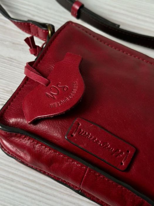 Шкіряна сумка від White Stuff