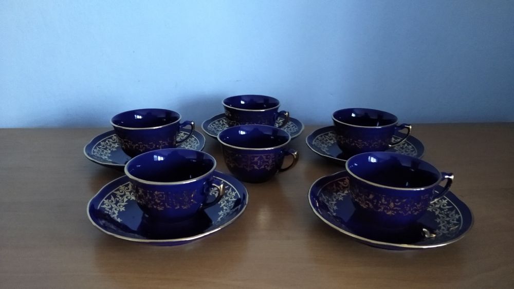 Zestaw filiżanek Chodzież lata PRL