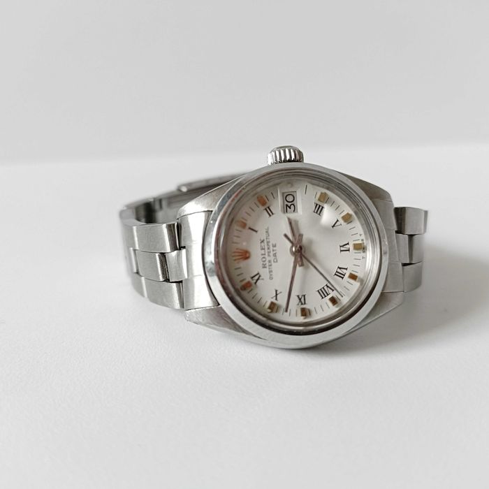 Rolex Oyster Perpetual Date Lady.