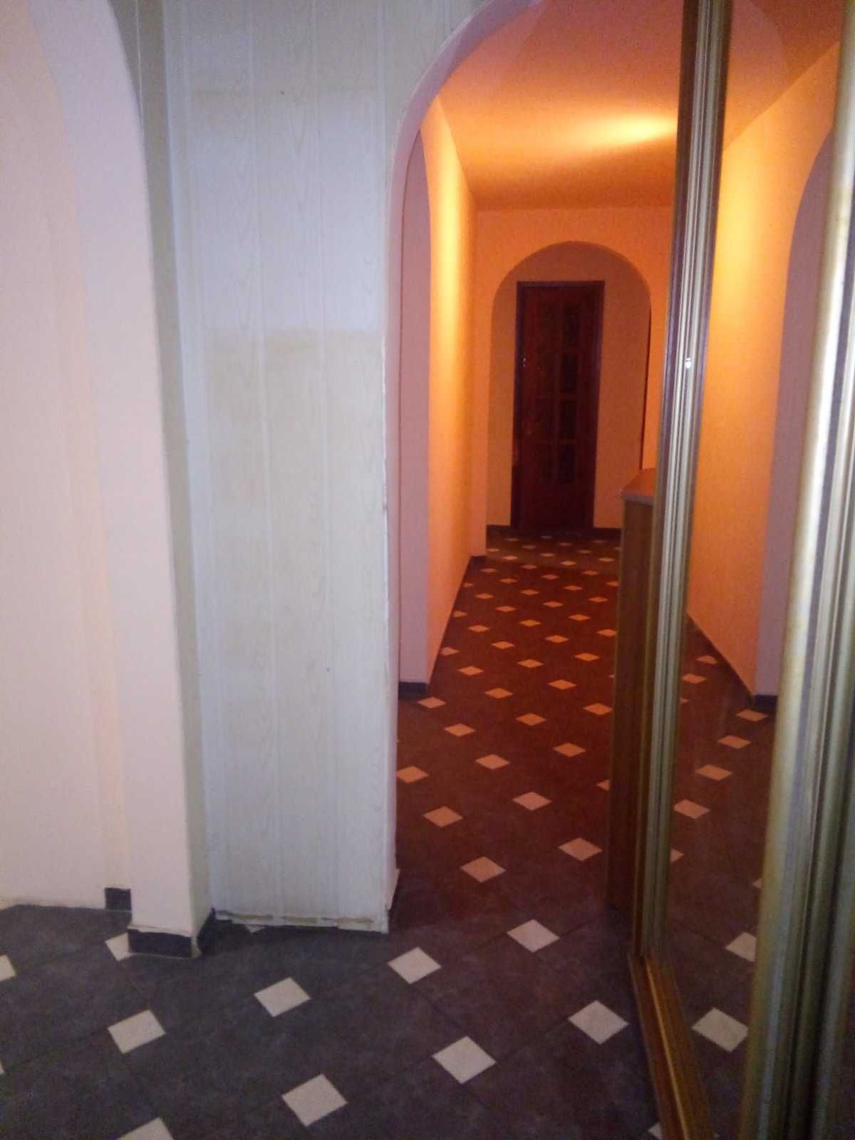 Аренда 3-х комнатной квартиры в районе Малиновского рынка