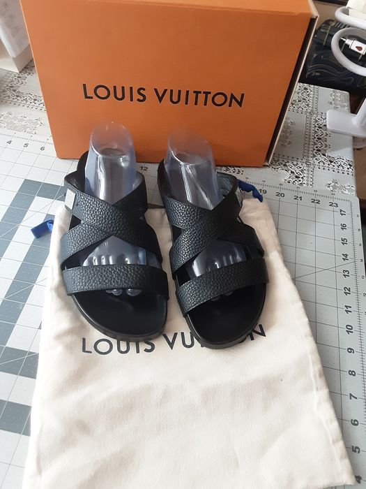 Louis-vuitton sandals Authentic with seria numbers