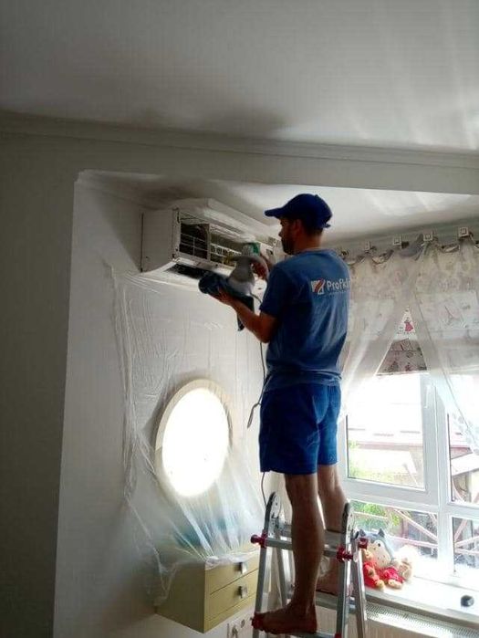 Монтаж, демонтаж, чистка кондиціонерів