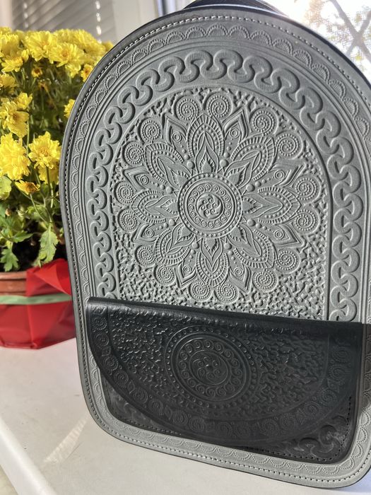 Шкіряний рюкзак