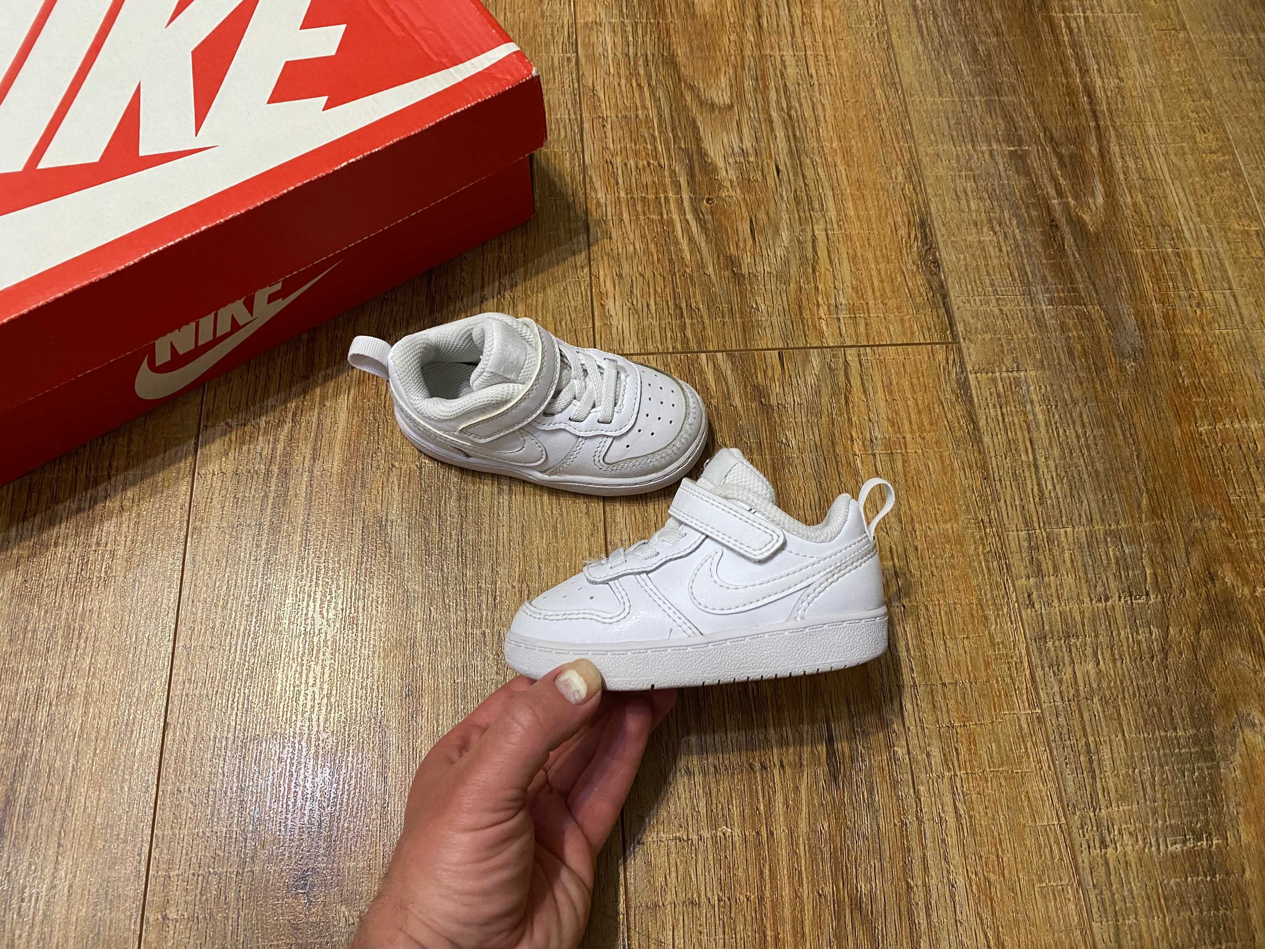 Nike кроссовки кросівки детские на девочку Найки оригинал р.22