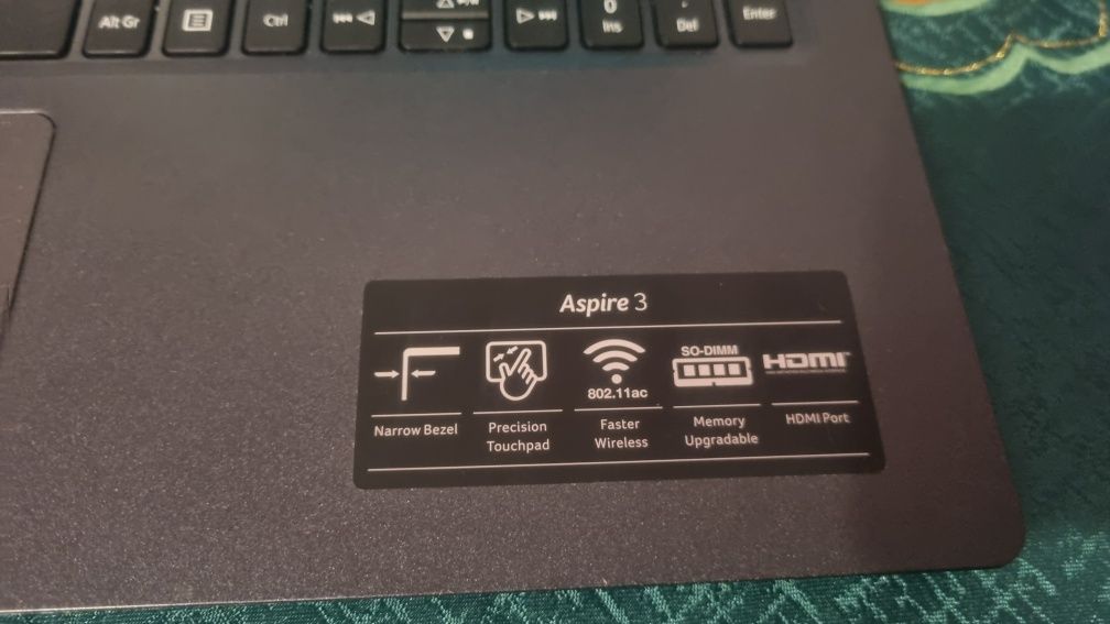 Laptop Acer Aspire 3 A315-23-R7Z7