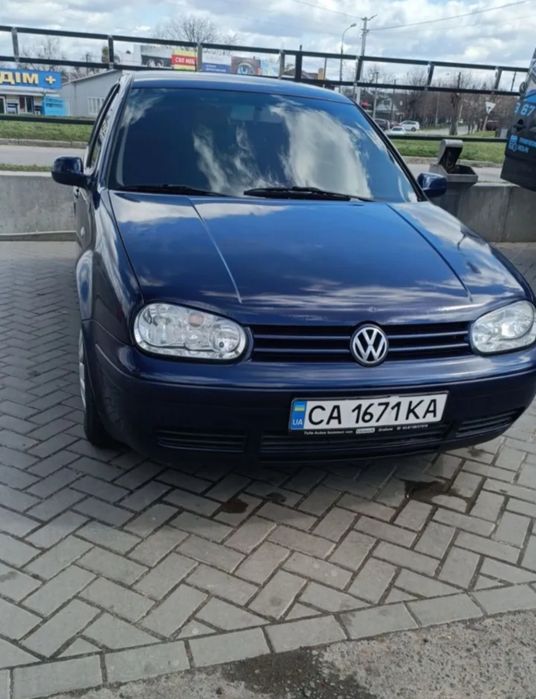 Volkswagen Golf 2002 1.4 бензин