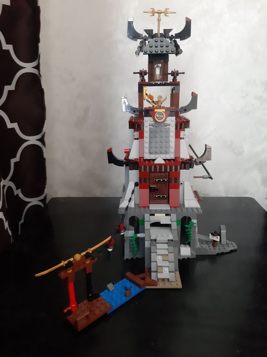 Lego ninjago облога маяка. 70594