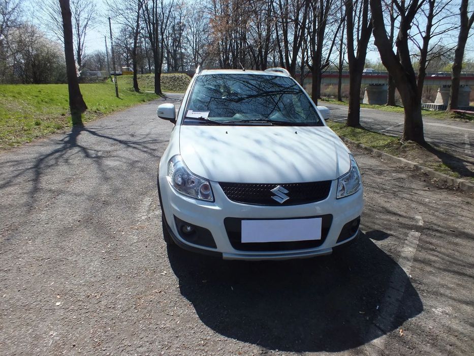 Suzuki SX4 Pierwszy właściciel,samochód w dobrym stanie garazowany