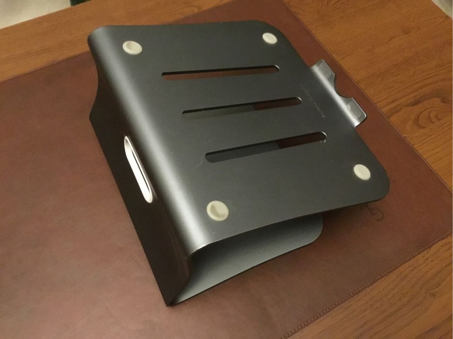 Подставка Bestand для Macbook алюминиевая охлаждающая