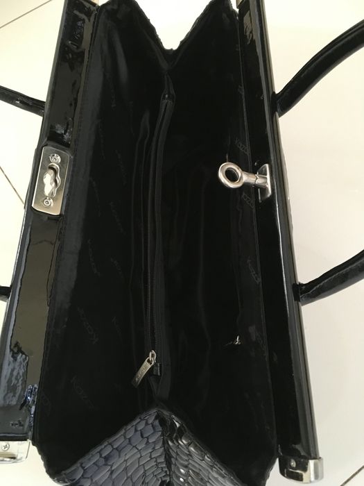 Duża torebka Kazar skóra lakierowana