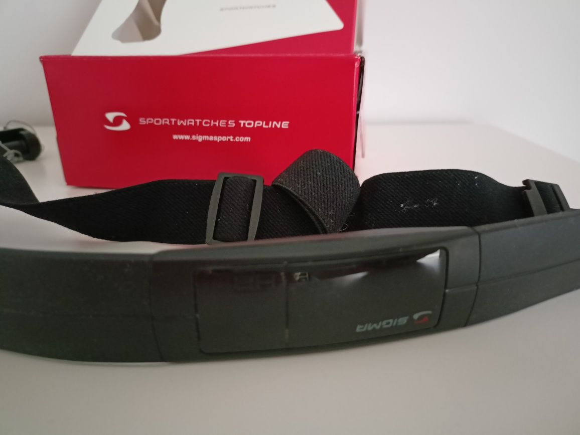Sigma PC 26.14 zegarek smartwatch pulsometr tętno sport ćwiczenia