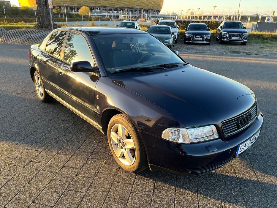 Audi A4 Limousine 1.8T Quattro