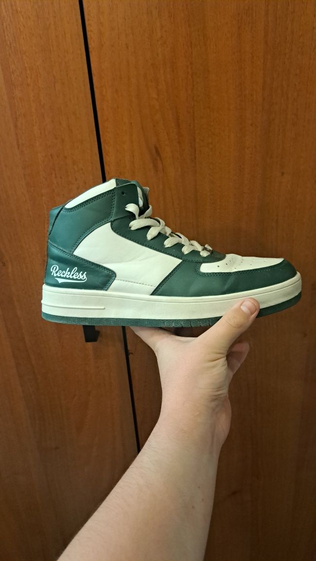 Buty  typu high  zielono białe rozm. 41
