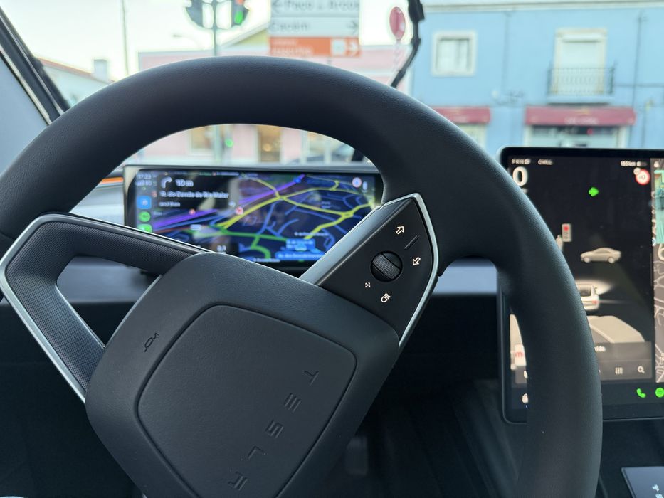 Ecrã Apple CarPlay / Google Android Auto Tesla Model 3