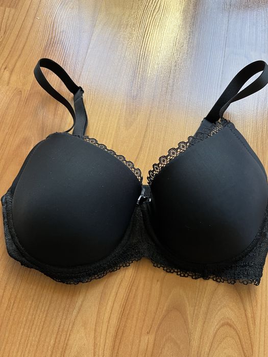 Biustonosz henderson 75E esotiq