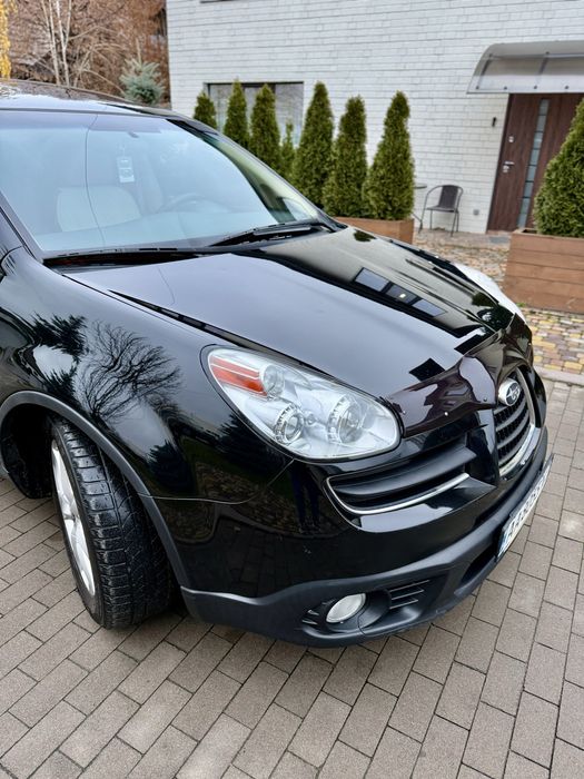 Продам обслужену Субару Трибека