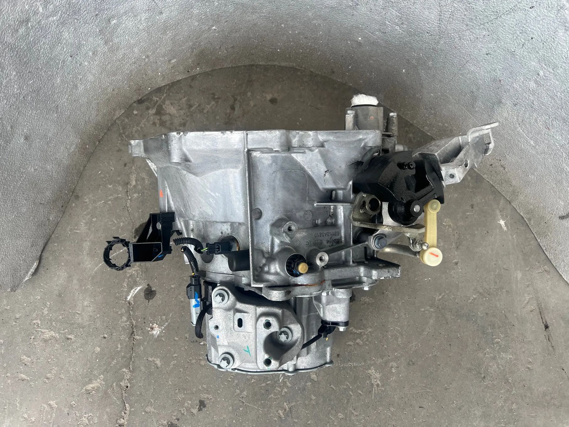 SKRZYNIA BIEGÓW 20V248 PEUGEOT 208 2008 OPEL CROSSLAND X 1.2 PURETECH THP