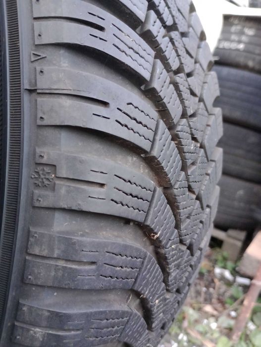 Opony zimowe 205x55 R16 FALKEN zima 205/55/16 - komplet 4 sztuki 8MM