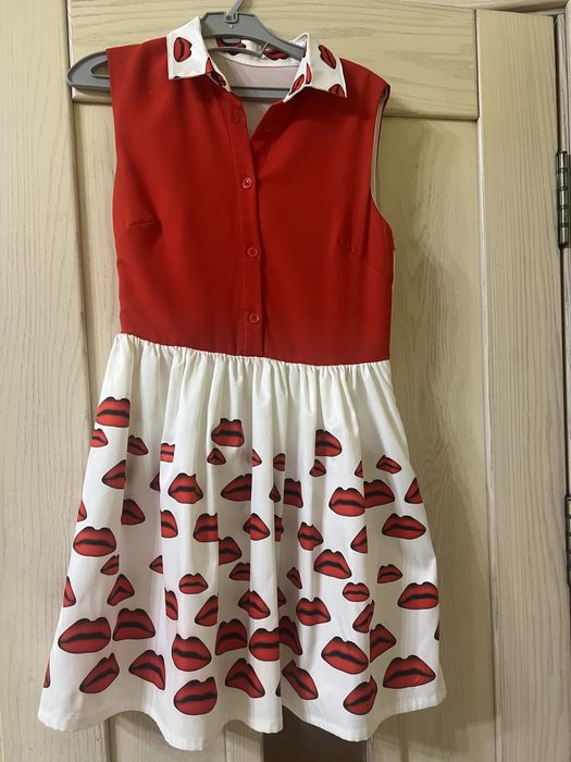 Жіноча сукня розміри XS-S