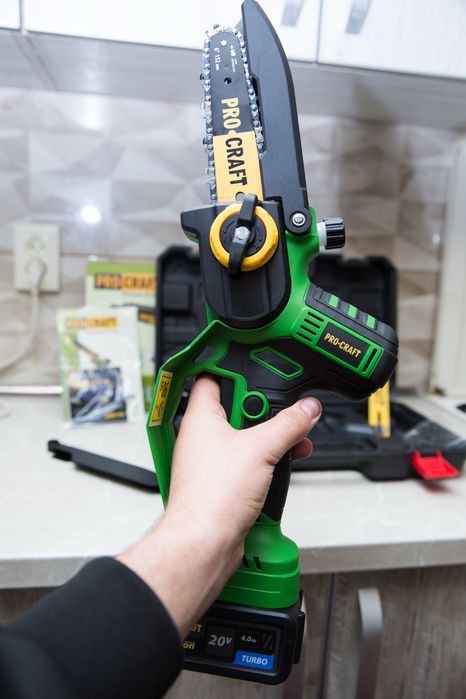 Акумуляторна пилка ланцюгова PROCRAFT PKA32Li