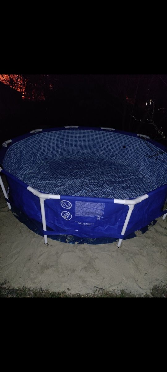 Басейн сімейний каркасний круглий Intex metal Frame pool305х305х76 см