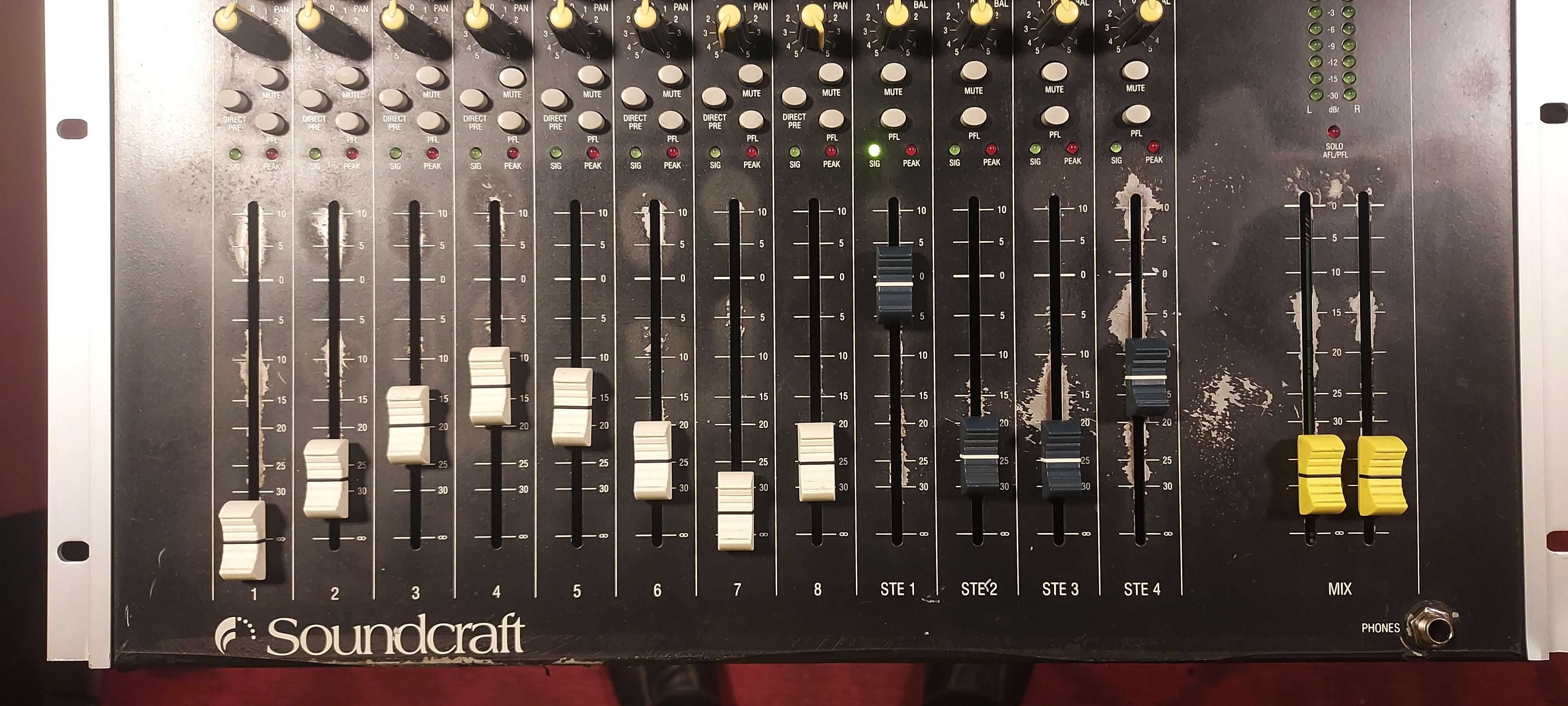 mixer estradowy M8 Soundcraft