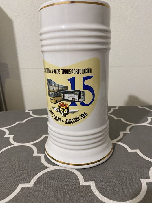 Kufel do piwa -Lata PRL 2001 rok