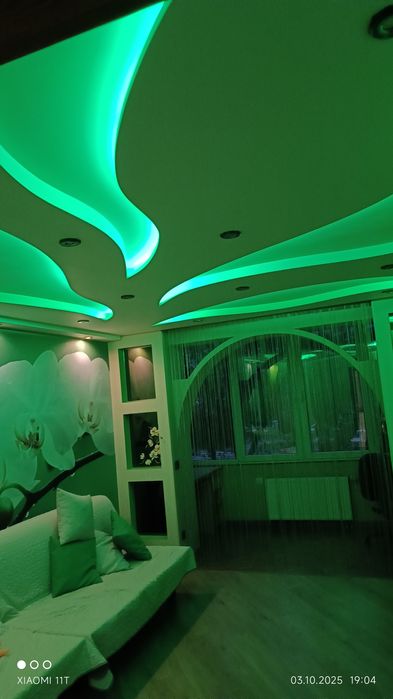 Продається трьохкімнатна квартира