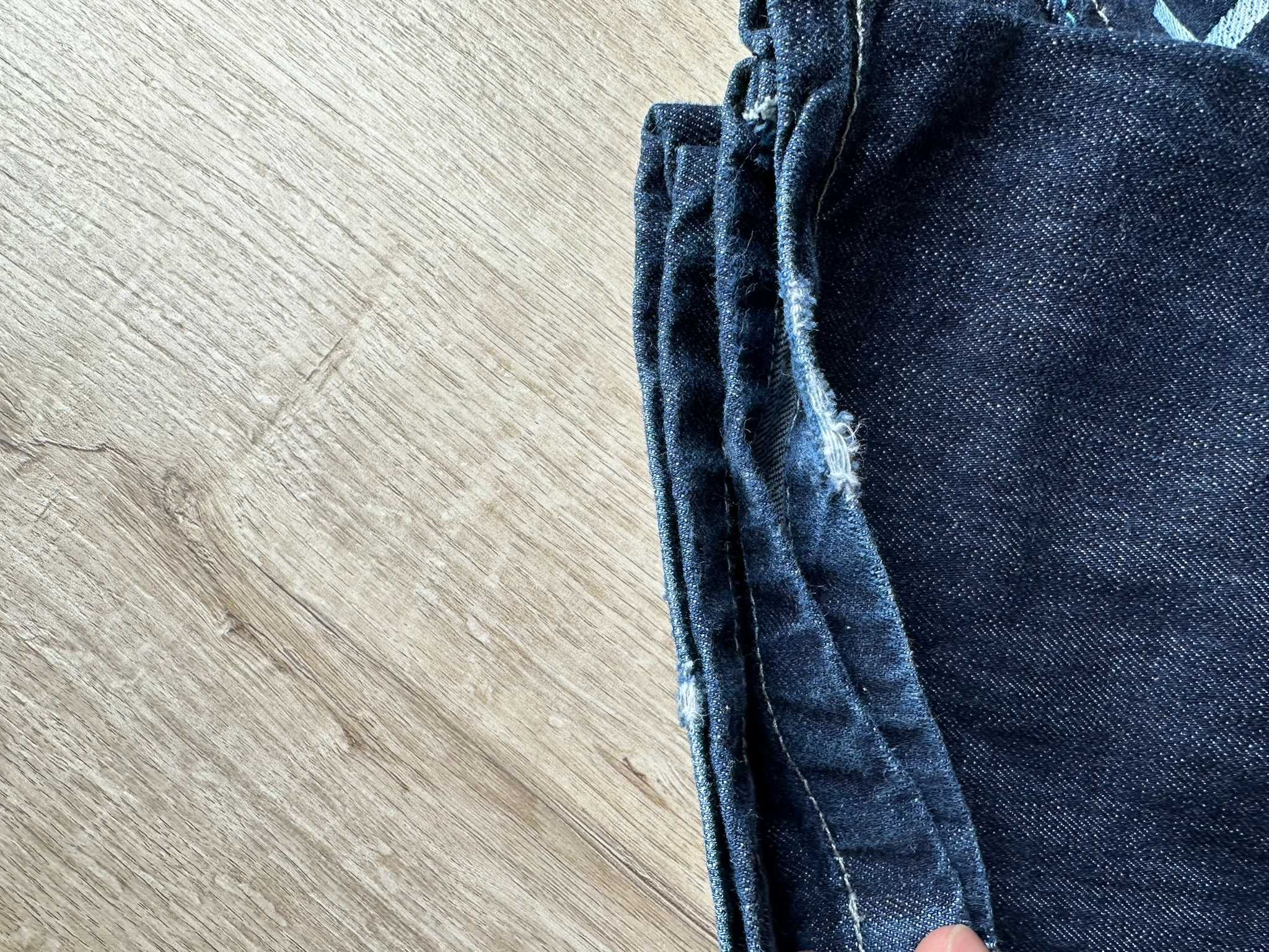 spodnie Henleys Project Deluxe – jeansy baggy z logo, ciemny denim