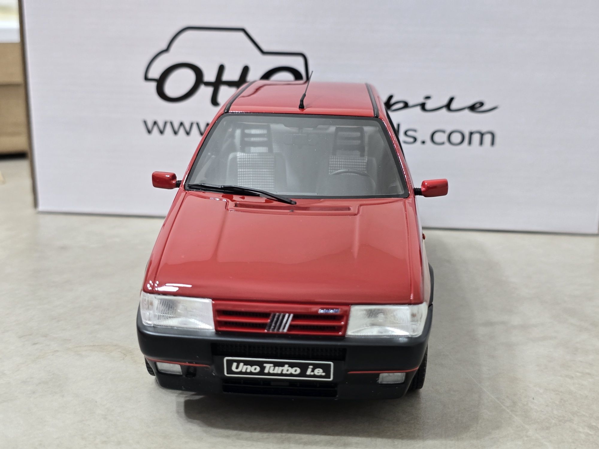 1/18 Fiat Uno Turbo i.e