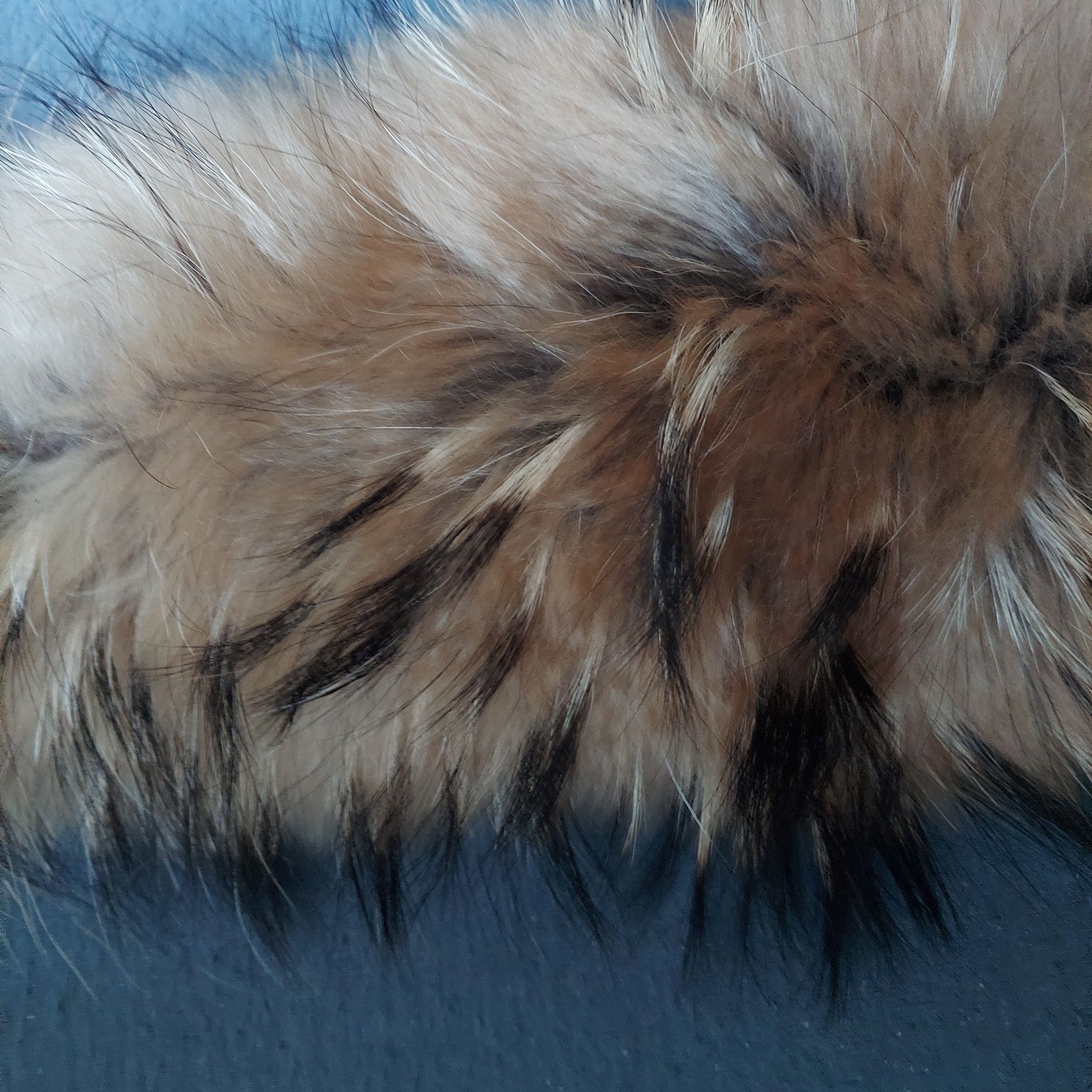 Kolnierz futerko naturalne  66cm /5