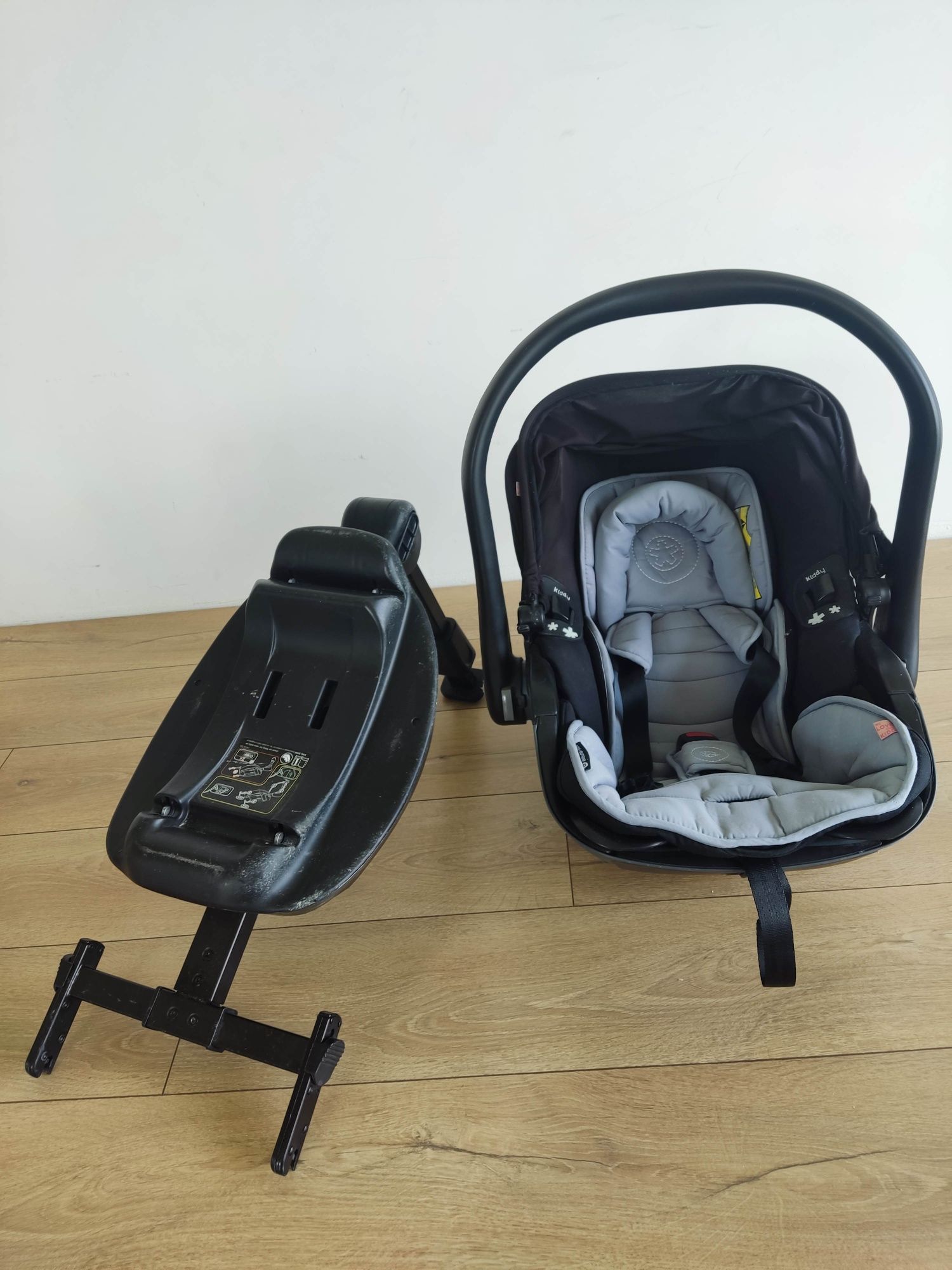 Fotelik samochodowy Kiddy i size plus ISOFIX