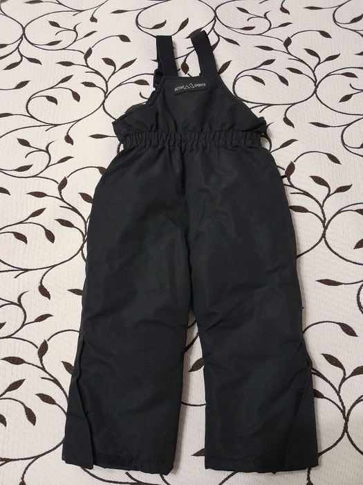 Полукомбинезон зимний на мальчика 2 лет, фирменный, новый