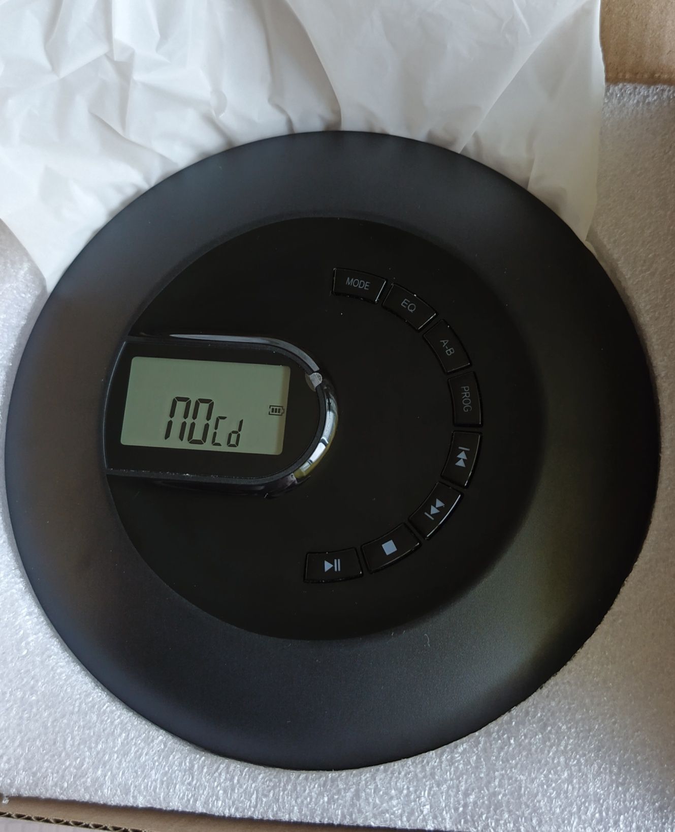 Новий CD MP3 плеер на акумуляторі