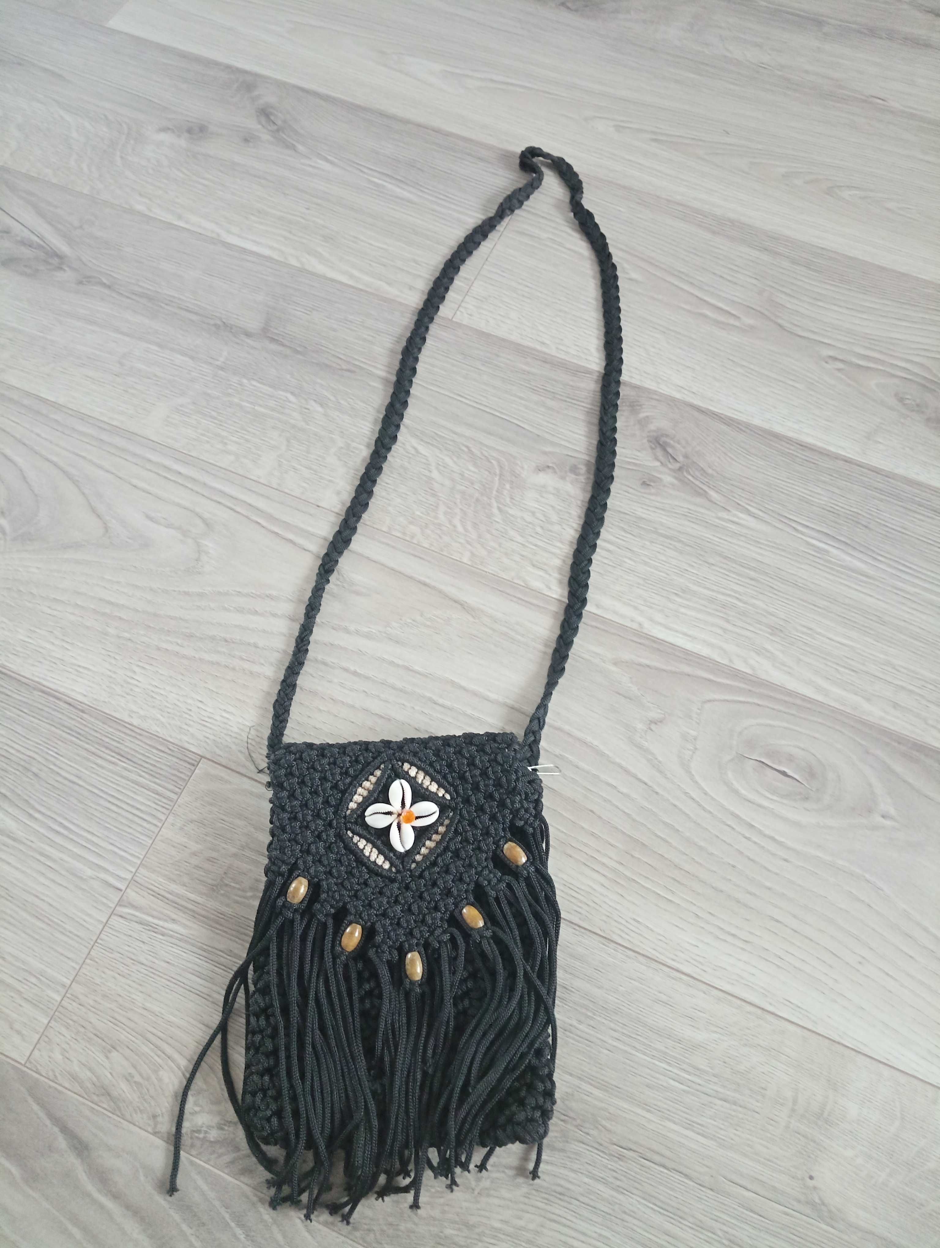 Mała torebka typu boho