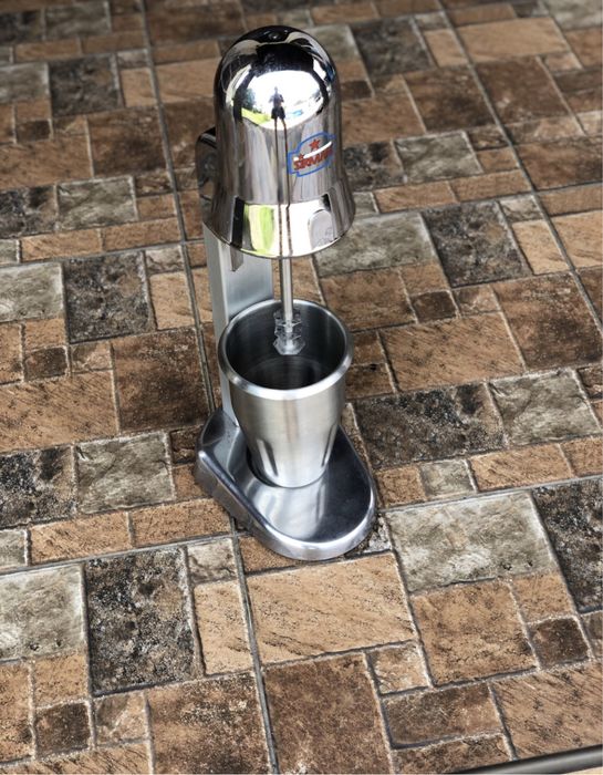 Пристрій для води ( міксер )