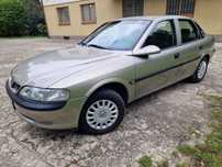 Opel Vectra Opel Vectra B 1.6 8V 123 tys. km zadbana 2kpl. kół hak radio Bluetooth