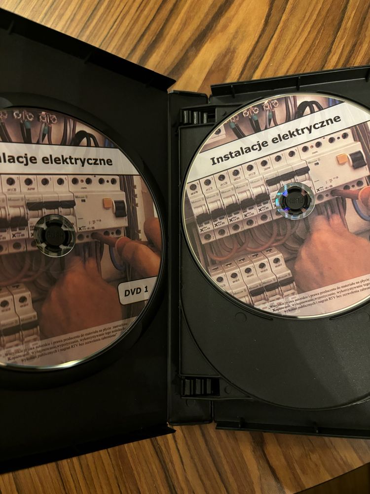 Poradnik DVD Budowa domu jednorodzinnego instalacje elektryczne 8 płyt