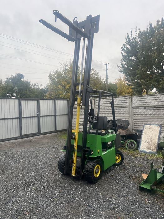 Навантажувач, JohnDeere, Балканкар