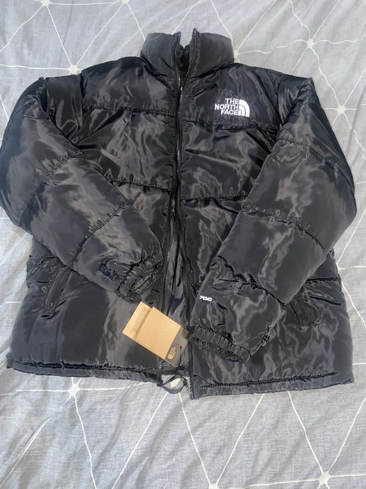 Продам пуховик the north face 700