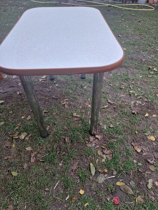 Stół Kuchenny z krzesłami