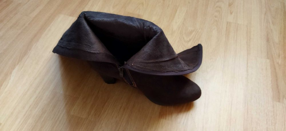 Весняні чобіточки Marco Tozzi (Німеччина): елегантна класика.