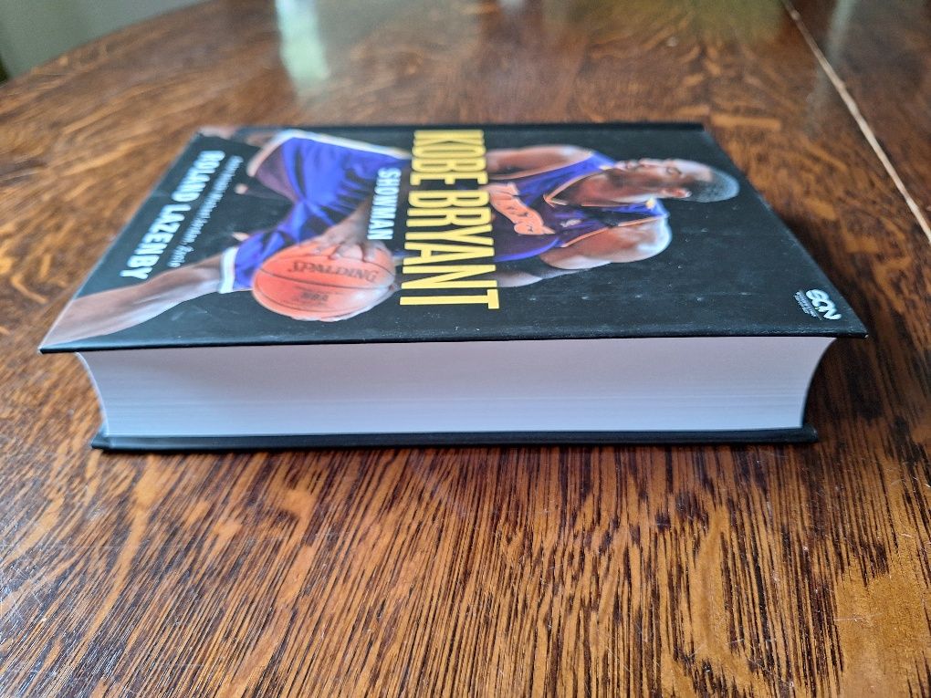 Kobe Bryant. Showman. Roland Lazenby. NOWA