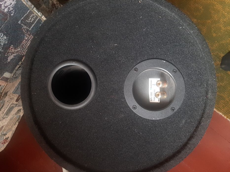 Сабвуфер Blaupunkt GTt-1200