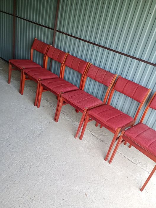 Krzesla używane 6 sztuk