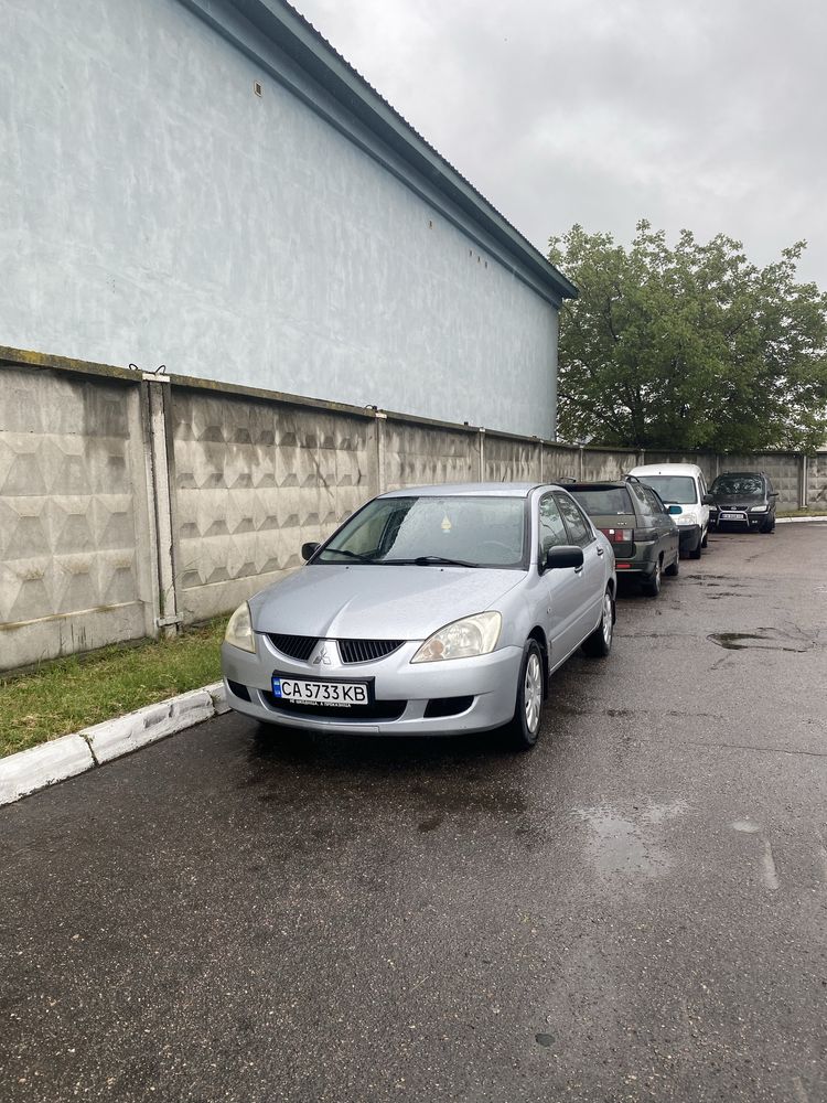 Mitsubishi lancer 9