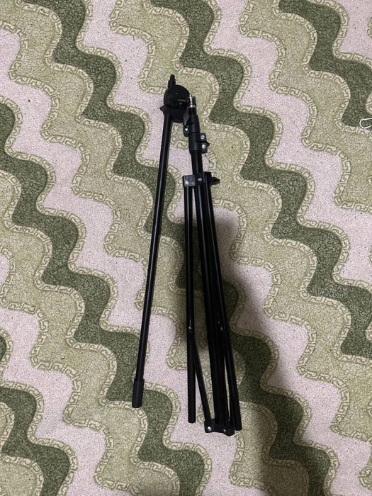 Штативы для телефона , камер