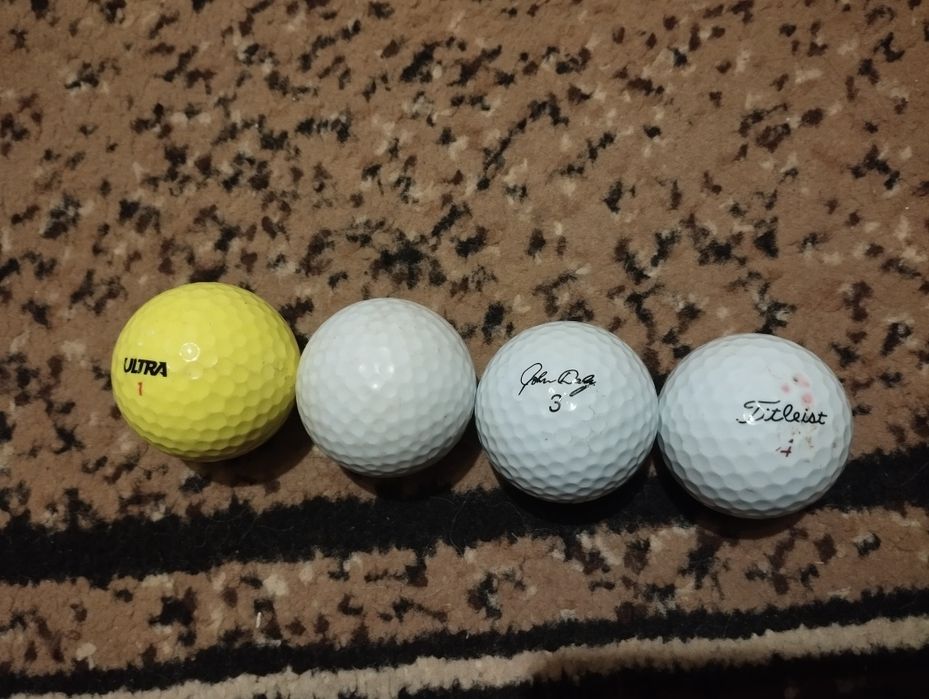 Продам м'ячі для гольфа